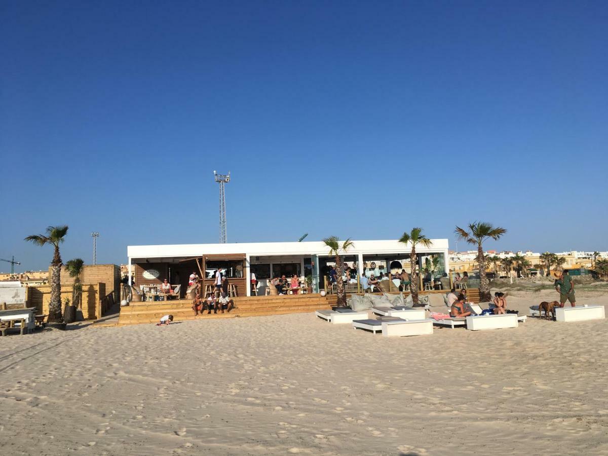 Beach Apartment Garden And Wifi Таріфа Екстер'єр фото